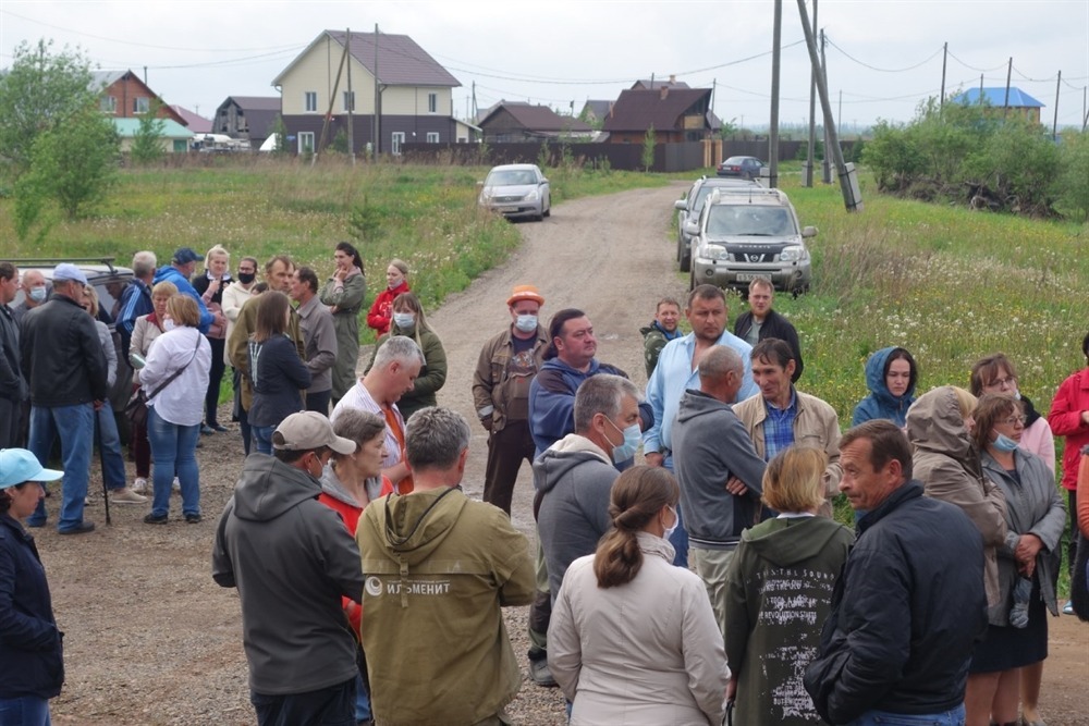 Погода петрово серебряно. Деревня Петрово Томская область. Деревня Эушта Томск. Деревня Петрово Томск район.