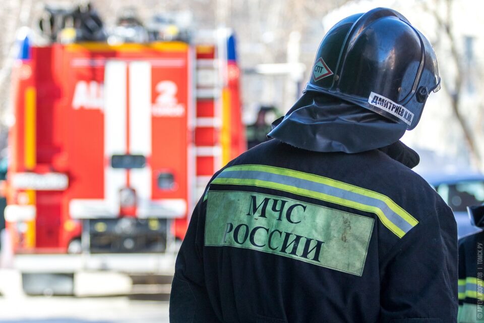 В селе Мельниково Томской области сгорел частный жилой дом