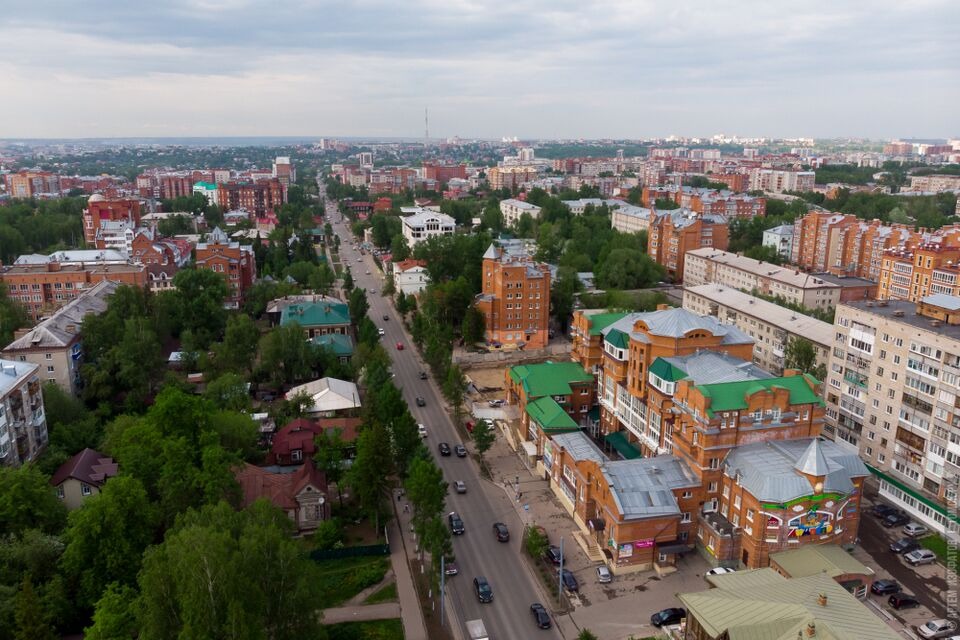Меры безопасности: рядом со школами и детскими садами Томска установили пешеходные ограждения