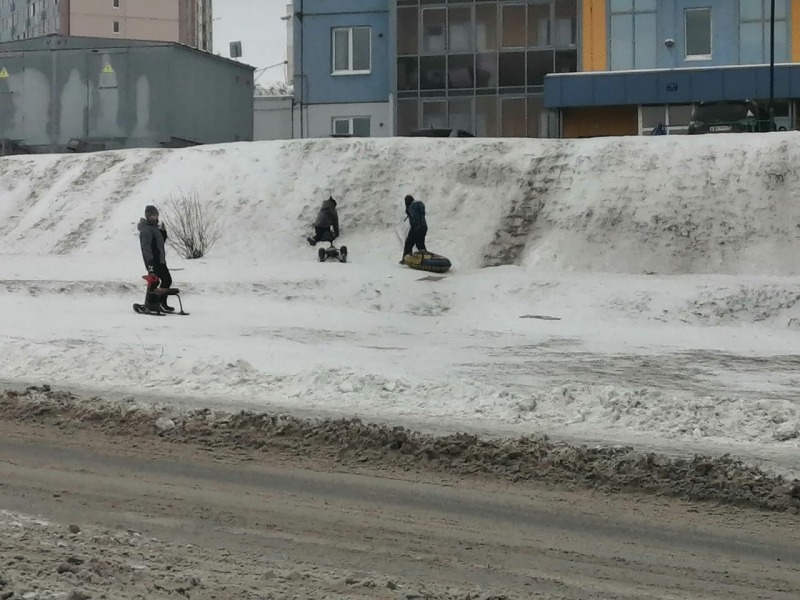 В Томске появились опасные снежные горки