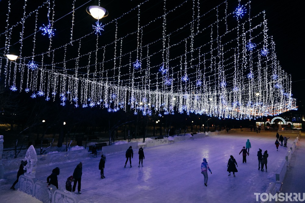 С ветерком: где покататься на коньках в Томске