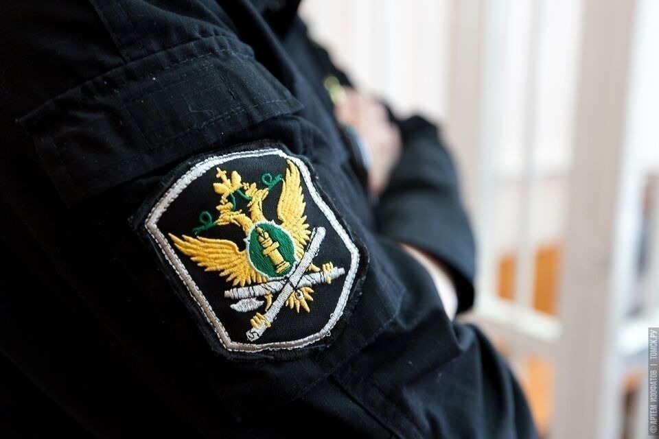  Жительницу Томской области арестовали за неуплату штрафа ГИБДД
