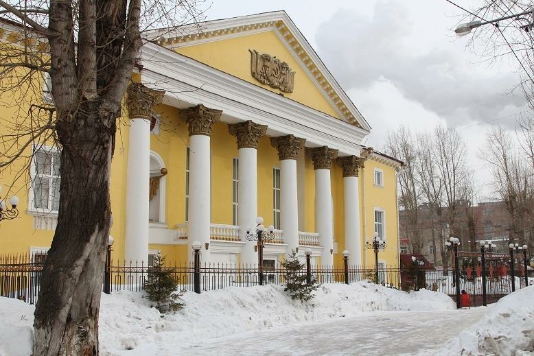 Дворец торжеств в Томске может «уйти» с молотка