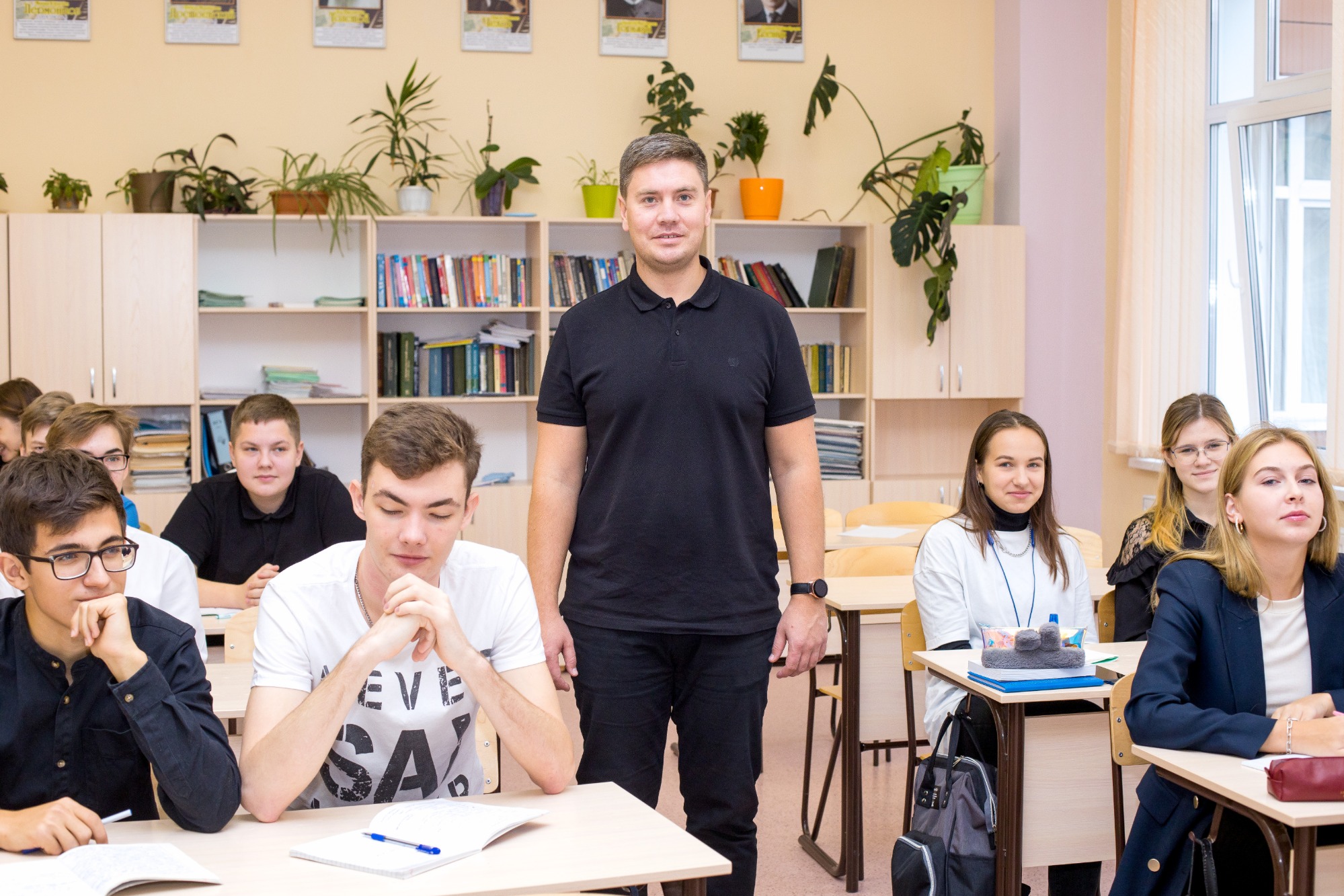 Победителем регионального этапа конкурса «Учитель года» стал томский педагог Ринат Бакеев