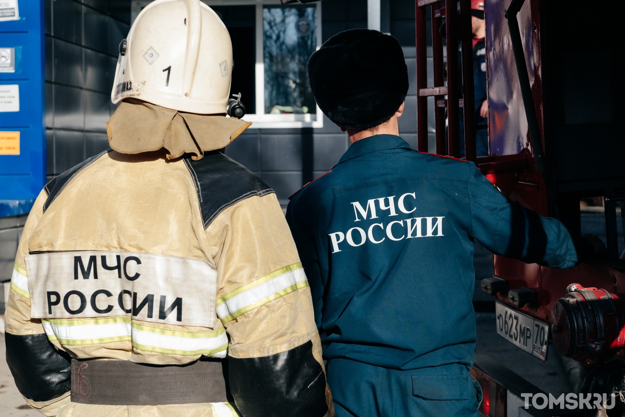 Пожарным из районов Томской области могут поднять зарплату