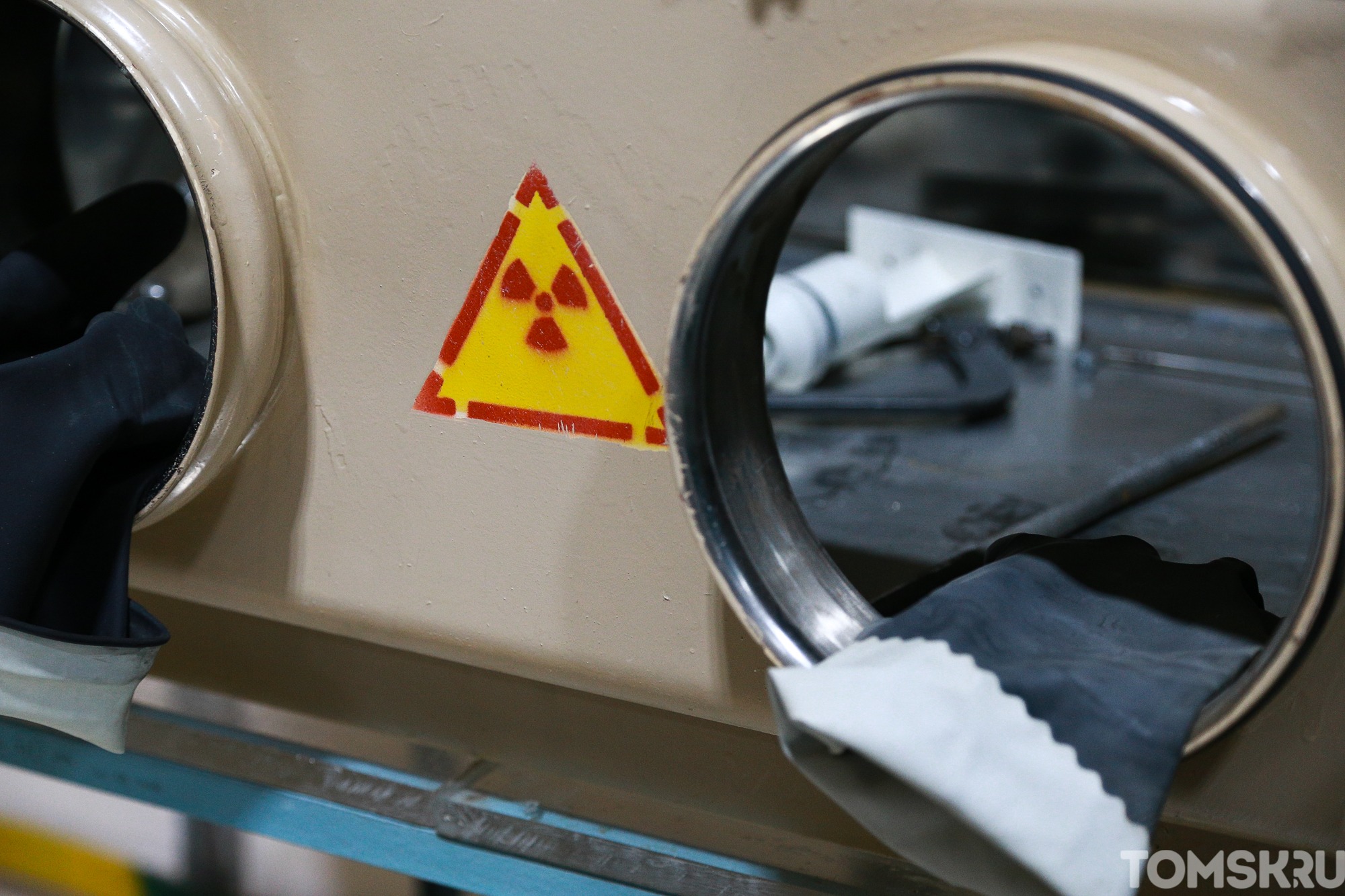 Томские ученые создали защитное покрытие от радиации с самовосстановлением