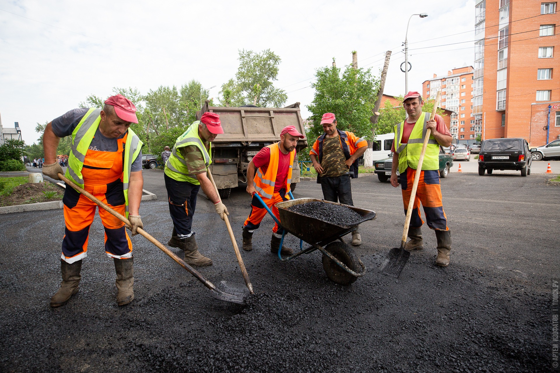 В Томской области отремонтируют дороги к 22 образовательным учреждениям