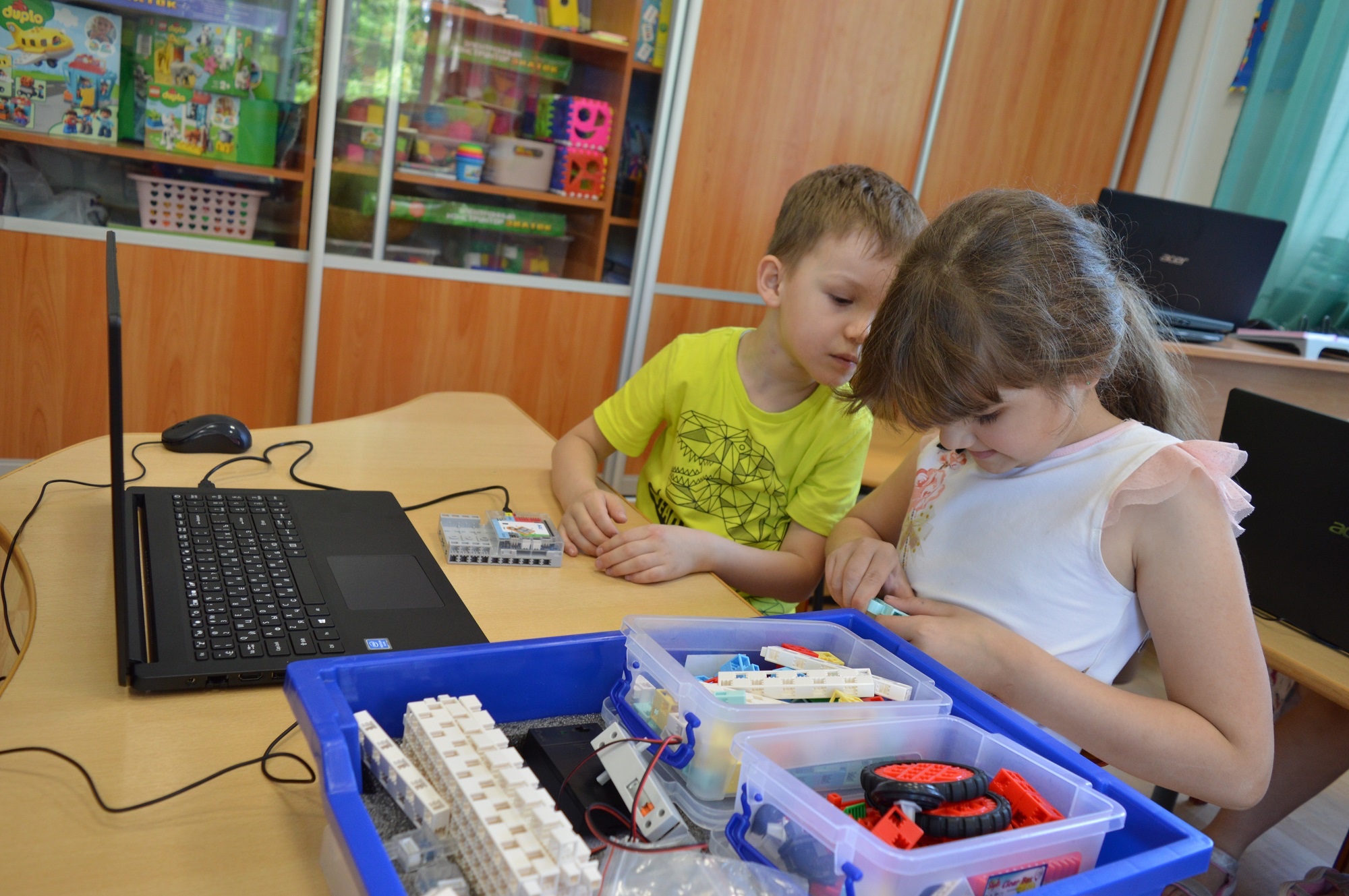  Робототехника с «Сибагро»: компания оснастила томский детский сад компьютерами 