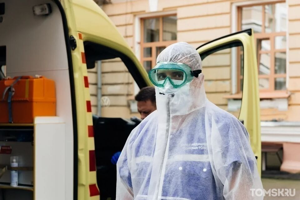 Сразу три смерти от коронавируса зафиксировали в Томской области