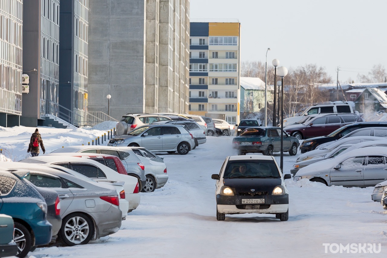 В 2022 году в Томске могут появиться платные парковки