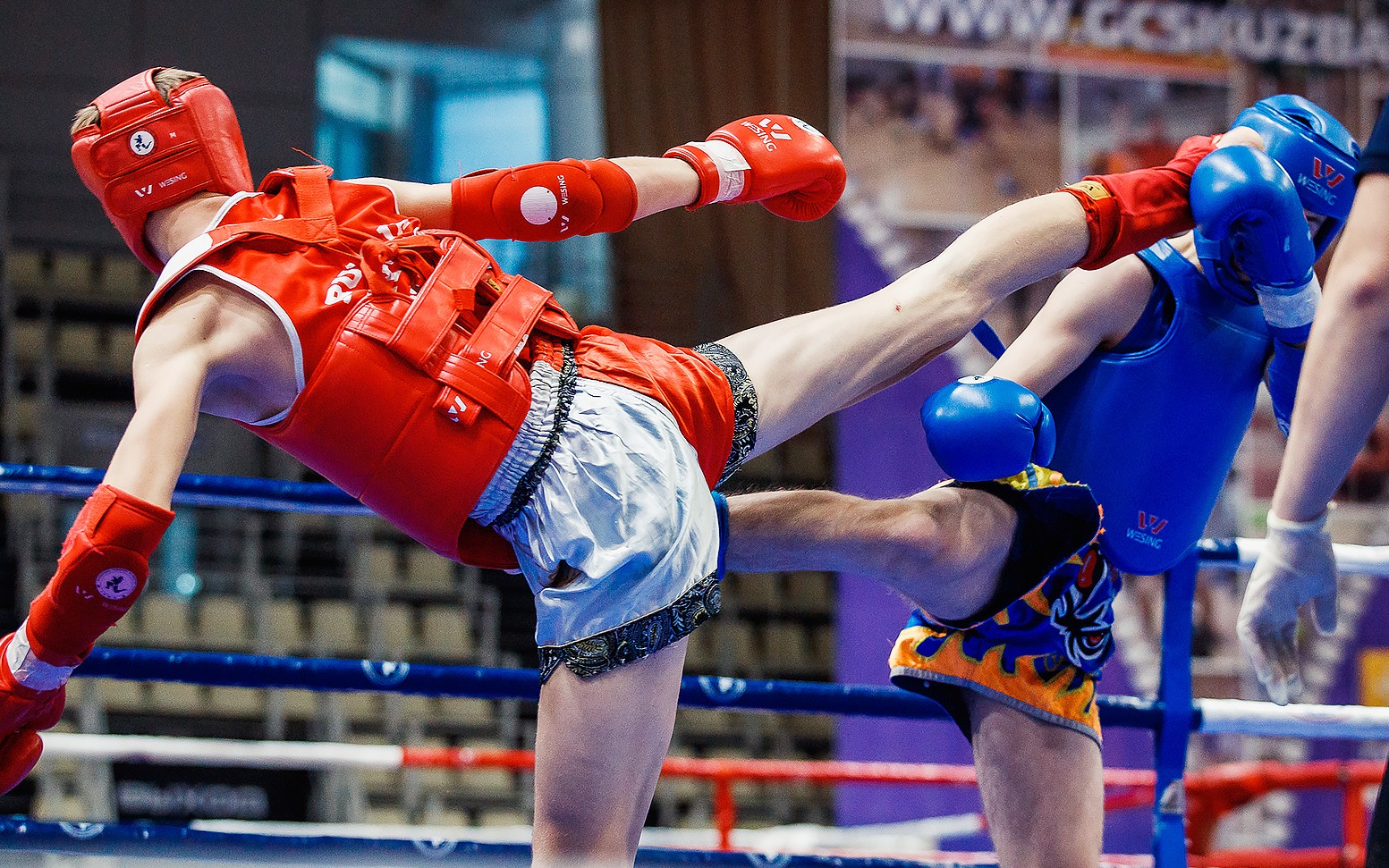 Спортсмены из Томска завоевали 17 медалей на чемпионате и первенстве СФО по тайскому боксу