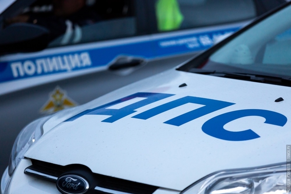 Пассажирка пострадала при столкновении авто в Томске