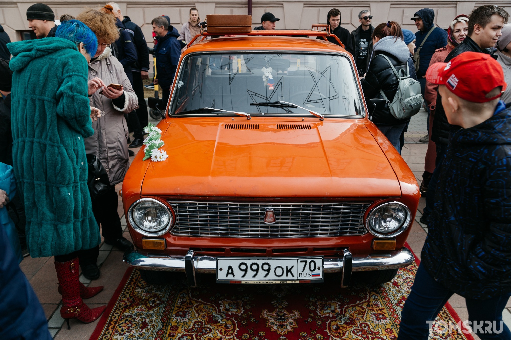 Нестареющая классика: в Томске прошел автопробег ретромобилей
