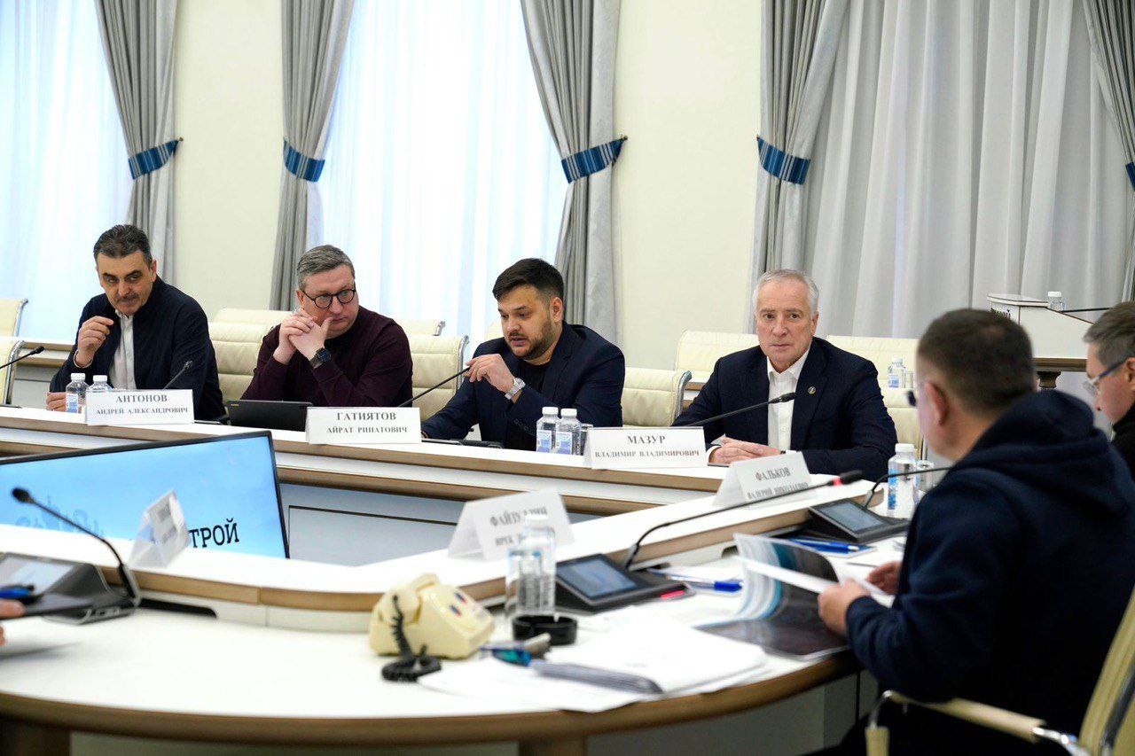 Владимир Мазур обсудил вопросы строительства томского кампуса с членами правительства