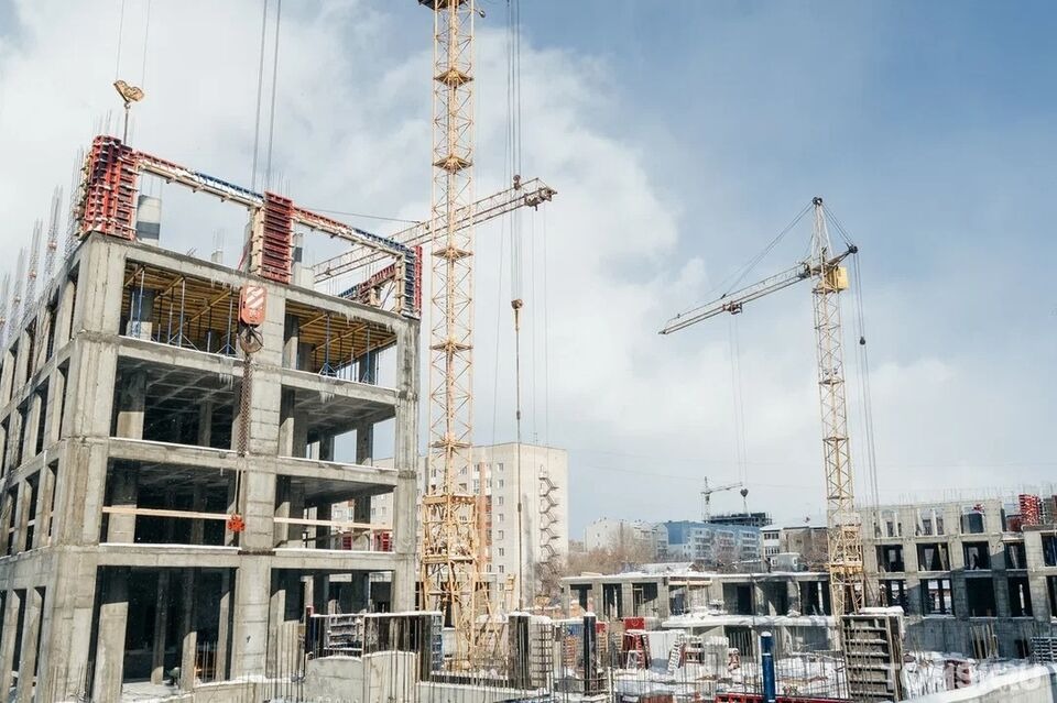 Томские власти ждут замедления спада в строительстве