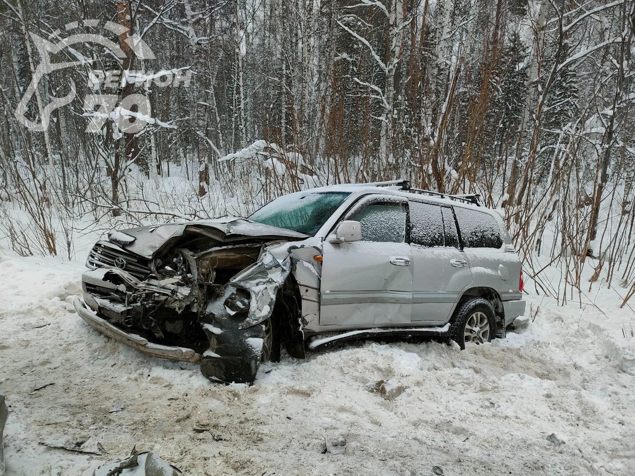 В ДТП вблизи села Моряковский затон пострадали три человека | 25.12.2022 |  Томск - БезФормата