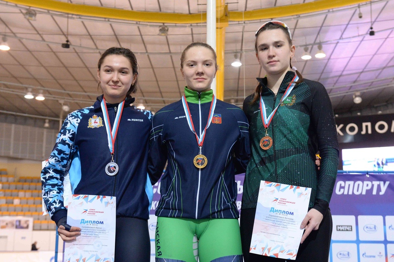 Томские спортсменки завоевали медали на всероссийских турнирах по конькобежному спорту
