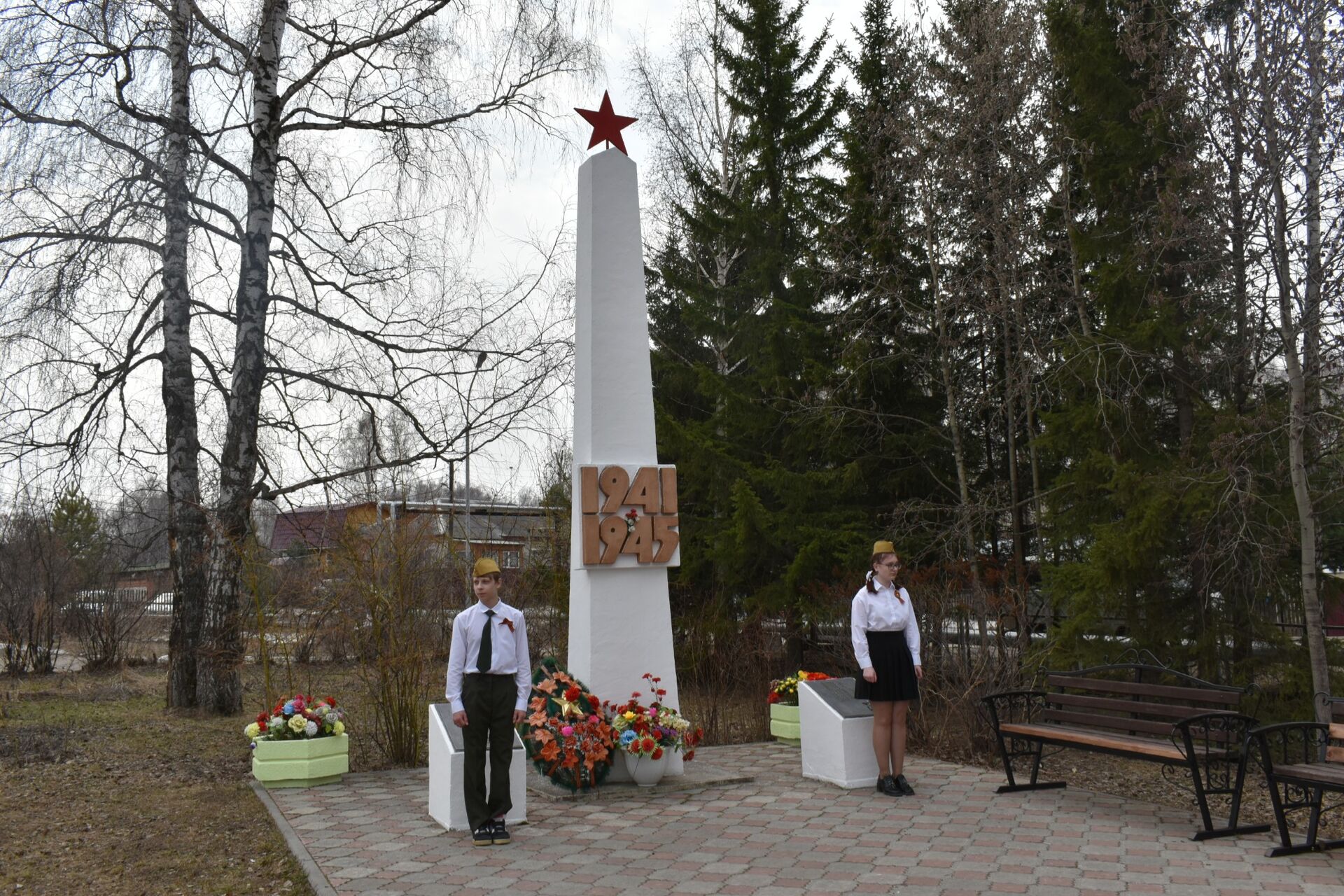 Спасибо за Победу! В поселке Лоскутово прошел большой праздник, посвященный  9 мая | 10.05.2023 | Томск - БезФормата