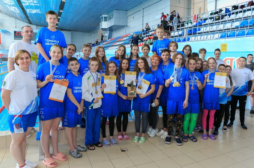 Юные пловцы из Томской области взяли золото первенства РФ