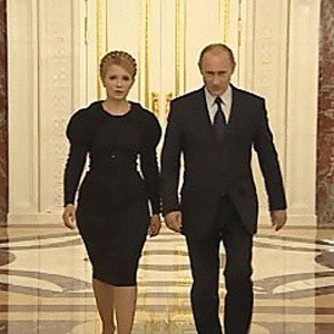 Премьер-министры России и Украины Владимир Путин и Юлия Тимошенко в минувшие выходные договорились о том, как разрешить кризис с транзитом российского топлива в Европу.